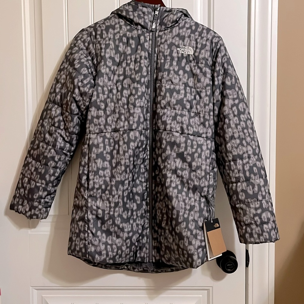 NWT Girls/Women The North Face REVERSIBLE Gray Leopard Long Jacket